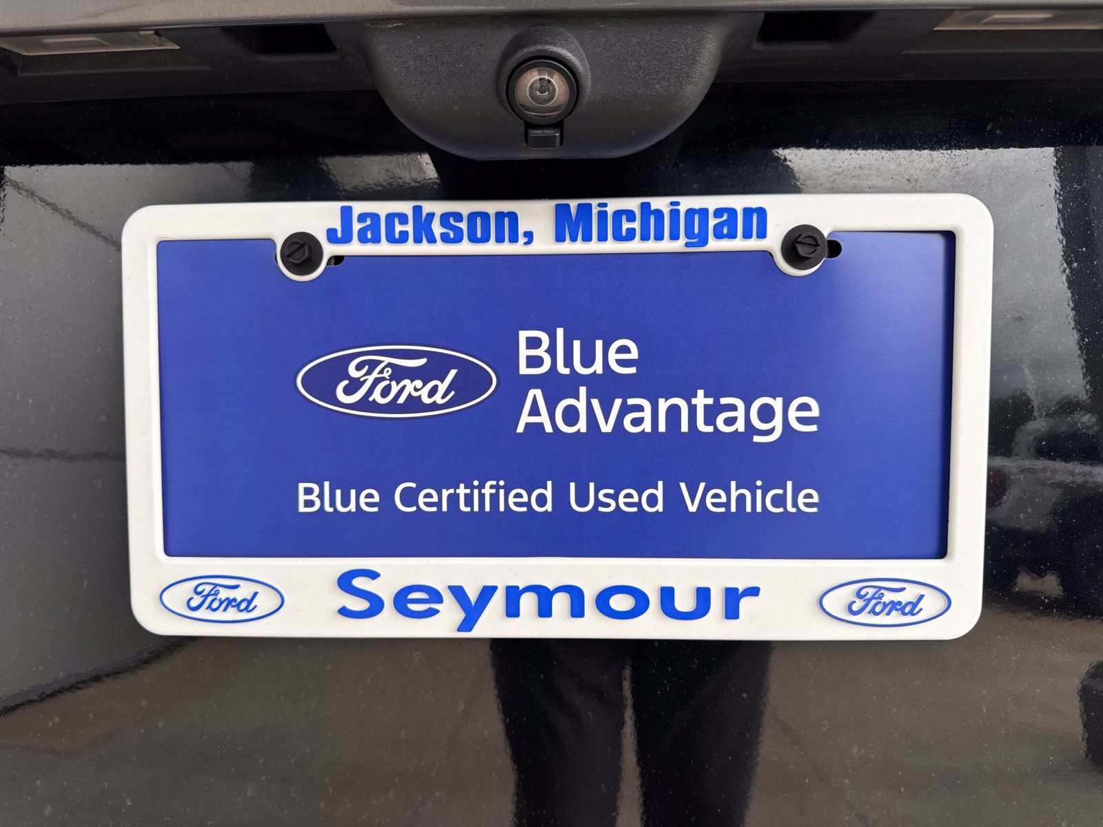 Certified 2021 Ford Explorer XLT w/ Equipment Group 202A AWD/4WD image 17