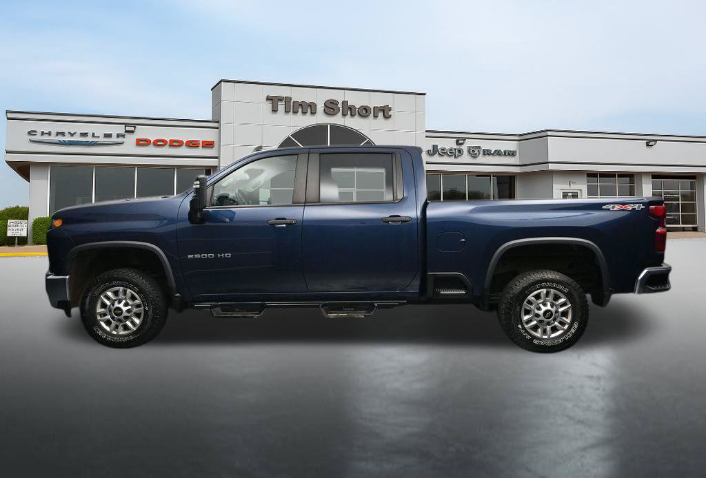 Used 2022 Chevrolet Silverado 2500 W/T w/ WT Convenience Package AWD/4WD image 2