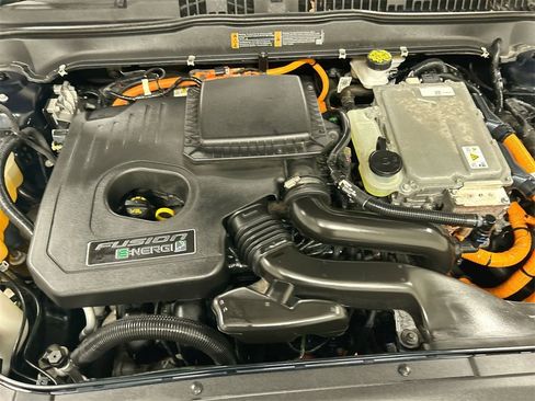 Used 2020 Ford Fusion Energi Titanium image 25