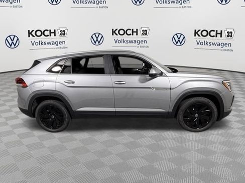 New 2026 Volkswagen Atlas Cross Sport SE AWD/4WD image 9