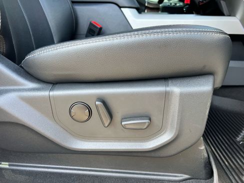 Used 2022 Ford F250 Lariat w/ Lariat Value Package image 51