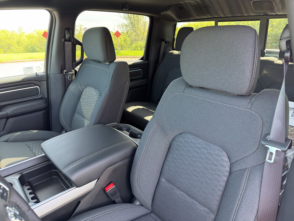New 2026 RAM 1500 Big Horn AWD/4WD image 16