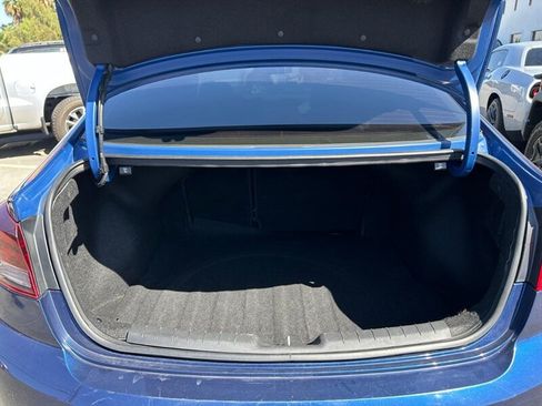 Used 2020 Hyundai Elantra SEL FWD image 18