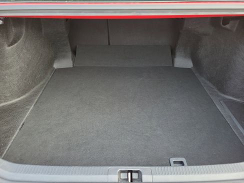 Used 2025 Toyota Camry LE w/ Convenience Package image 11