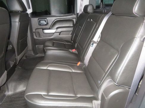 Used 2017 Chevrolet Silverado 1500 LTZ Z71 w/ LTZ Plus Package AWD/4WD image 25