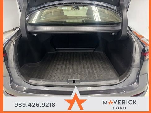 Used 2023 Toyota Crown XLE image 29