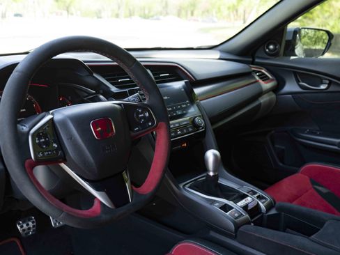Used 2021 Honda Civic Type R image 19