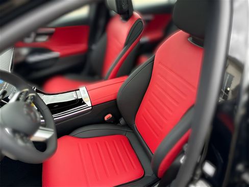 New 2026 Mercedes-Benz C 300 4MATIC Sedan image 11