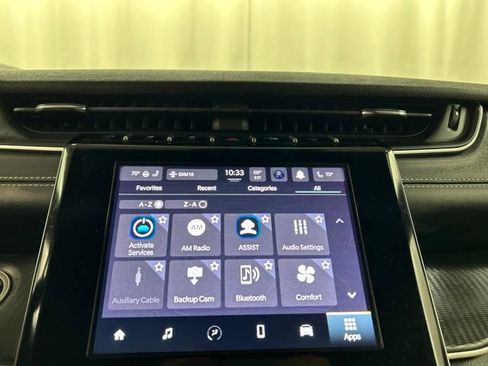 Used 2023 Jeep Grand Cherokee Altitude AWD/4WD image 15