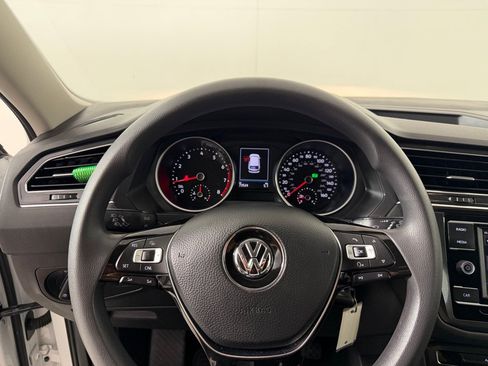 Used 2018 Volkswagen Tiguan S AWD/4WD image 15