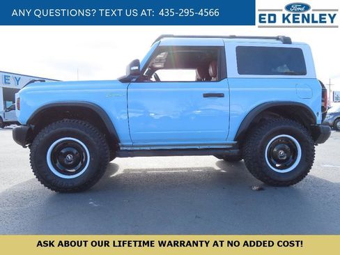 Used 2024 Ford Bronco Heritage Edition image 2