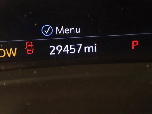 Used 2022 Buick Envision Essence w/ Sport Touring Package image 38