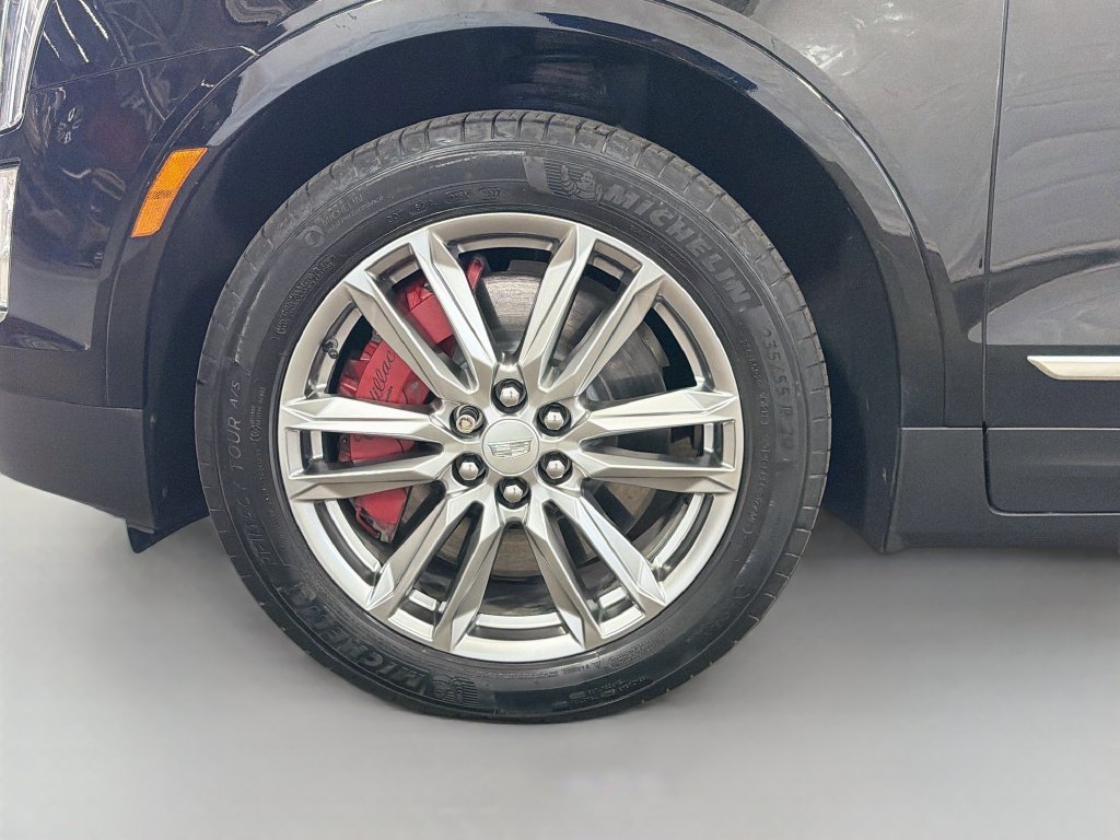 Used 2023 Cadillac XT5 Sportv w/ LPO, Floor Liner Package AWD/4WD image 34
