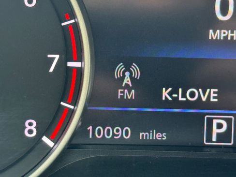 Used 2025 Nissan Sentra SR image 13