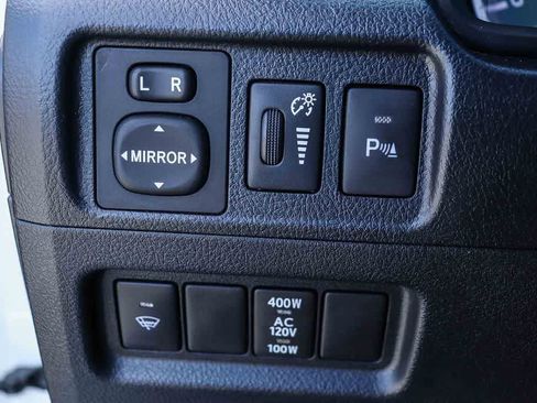 Used 2018 Toyota 4Runner Limited RWD image 22