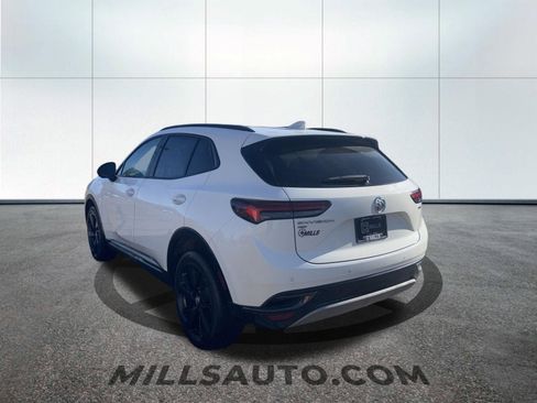 Certified 2022 Buick Envision Preferred AWD/4WD image 8