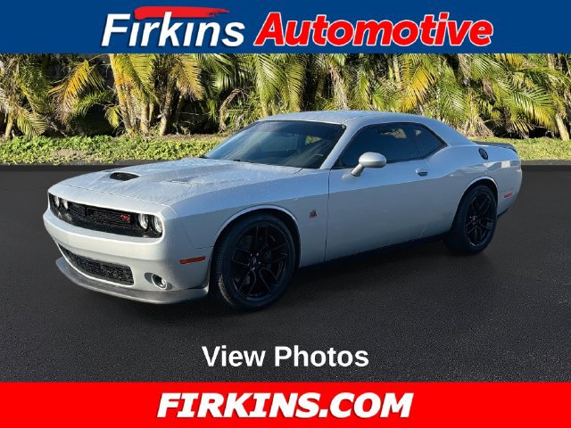 Used 2022 Dodge Challenger R/T Scat Pack w/ Driver Convenience Group RWD image 1