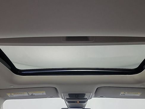 Certified 2024 Honda HR-V EX-L image 22