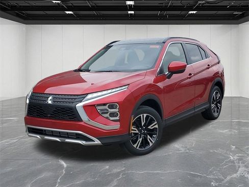 New 2025 Mitsubishi Eclipse Cross SE image 1