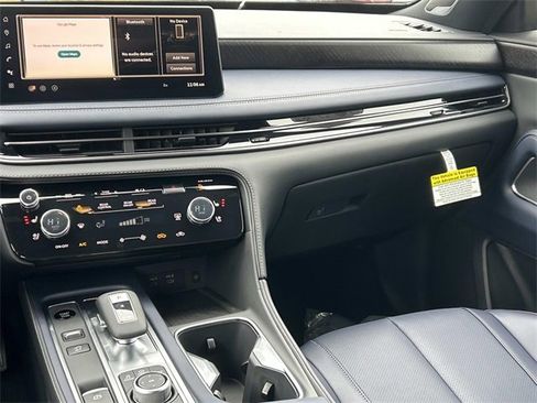 New 2026 INFINITI QX60 Sport image 28