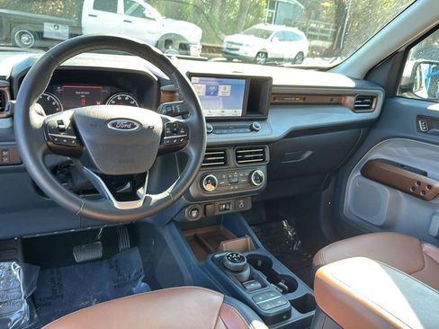 Used 2023 Ford Maverick Lariat w/ Equipment Group 500A Standard image 16