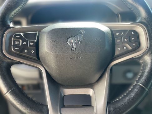 Used 2023 Ford Bronco Black Diamond image 17