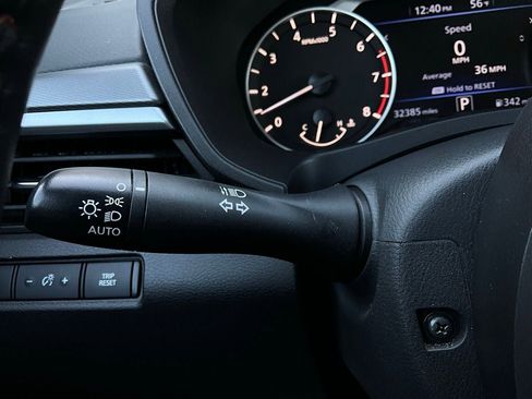 Used 2025 Nissan Altima 2.5 SR image 35