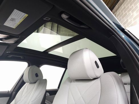 Used 2026 BMW X5 xDrive40i w/ Parking Assistance Package image 13