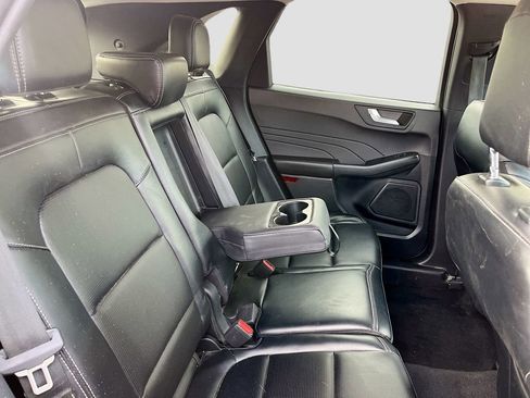 Used 2023 Ford Escape Platinum AWD/4WD image 27