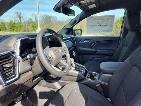 New 2026 GMC Canyon Elevation image 10