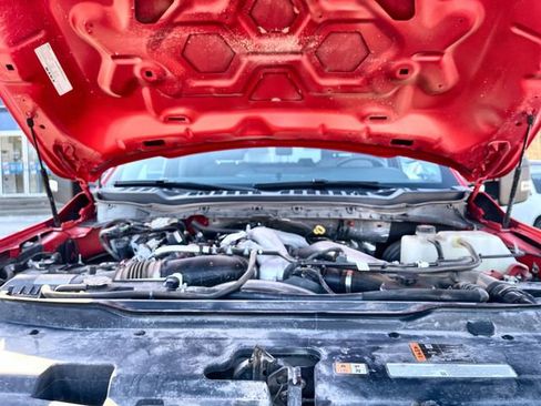 Used 2025 Ford F250 XLT image 19