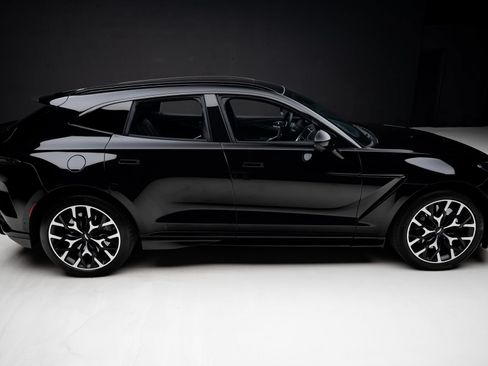 Used 2023 Aston Martin DBX 707 AWD/4WD image 34
