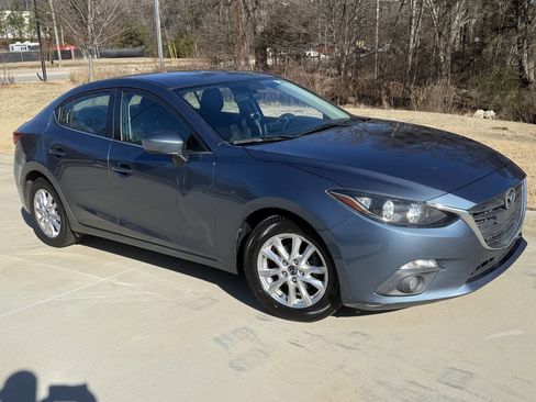 Used 2015 MAZDA MAZDA3 i Touring image 3