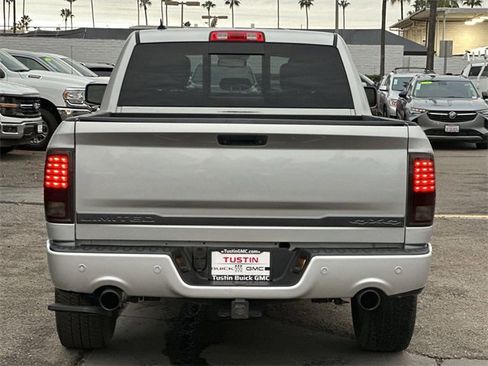 Used 2016 RAM 1500 Limited image 5