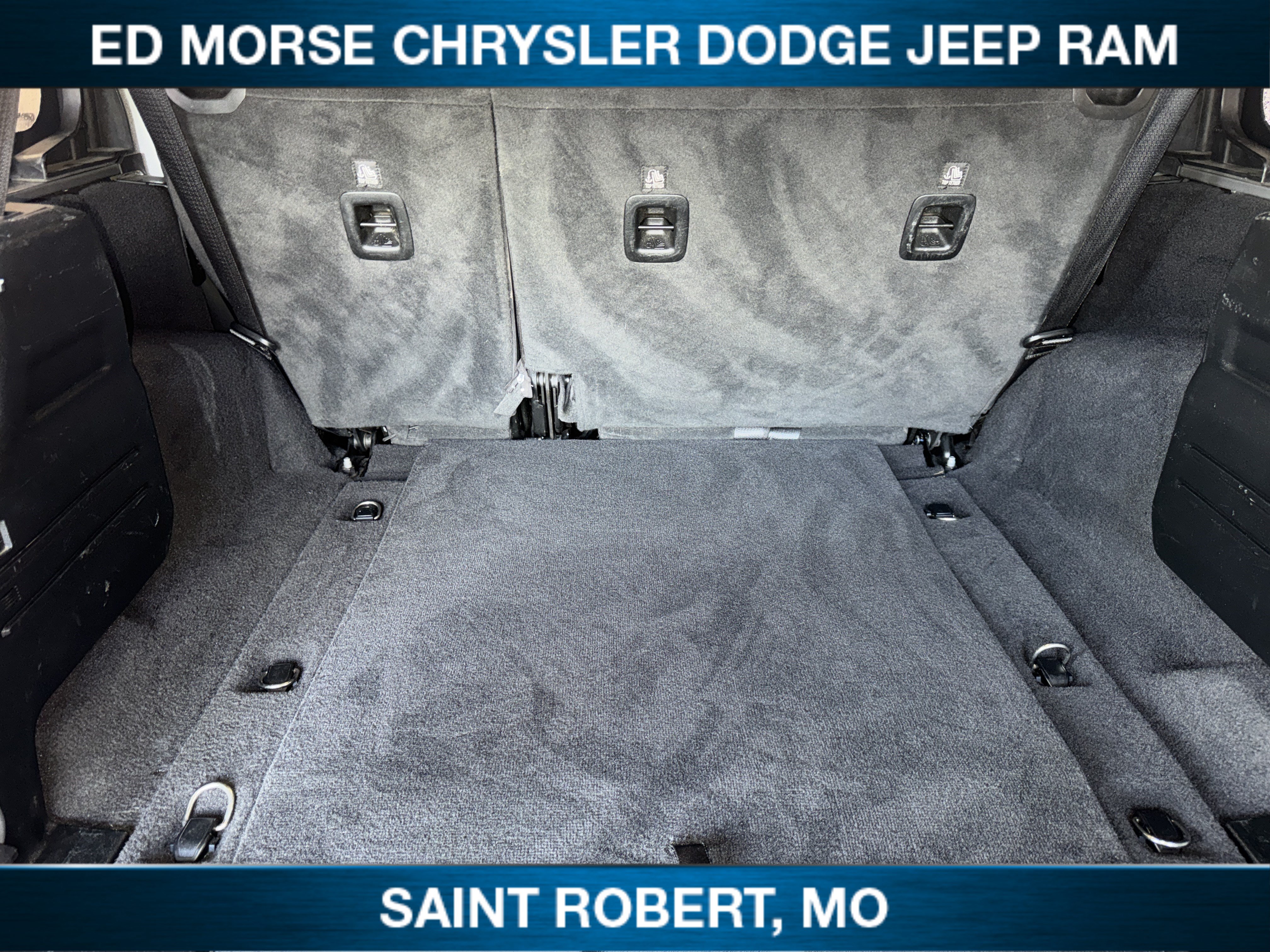 Used 2021 Jeep Wrangler Unlimited Sahara AWD/4WD image 22
