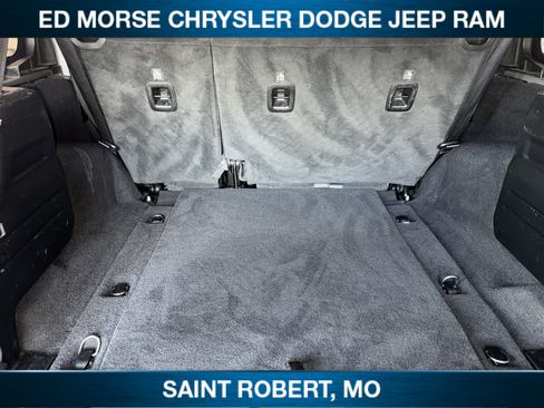 Used 2021 Jeep Wrangler Unlimited Sahara AWD/4WD image 22