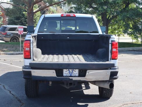 Used 2016 Chevrolet Silverado 2500 LT w/ LT Plus Package AWD/4WD image 7