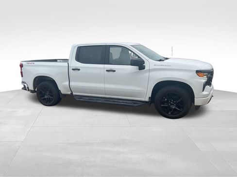 Certified 2024 Chevrolet Silverado 1500 Custom image 9