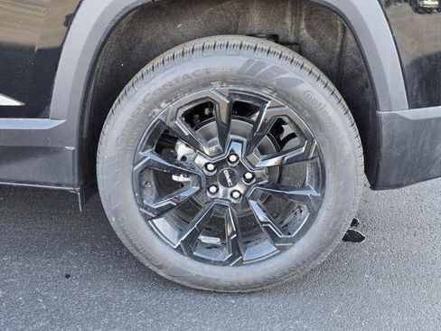 New 2026 GMC Terrain Elevation w/ Elevation Premium Package AWD/4WD image 5
