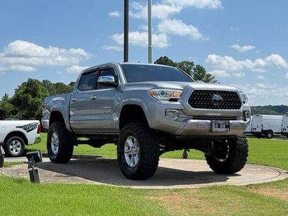 Used 2019 Toyota Tacoma SR w/ SR Convenience Package