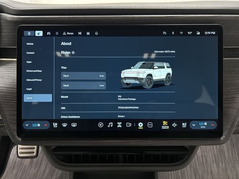 Used 2023 Rivian R1S Adventure AWD/4WD image 29