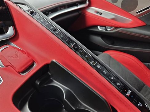 Used 2023 Chevrolet Corvette Stingray Preferred Cpe w/ Z51 Performance Package image 32