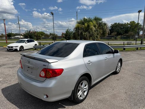 Used 2010 Toyota Corolla XLE FWD image 5