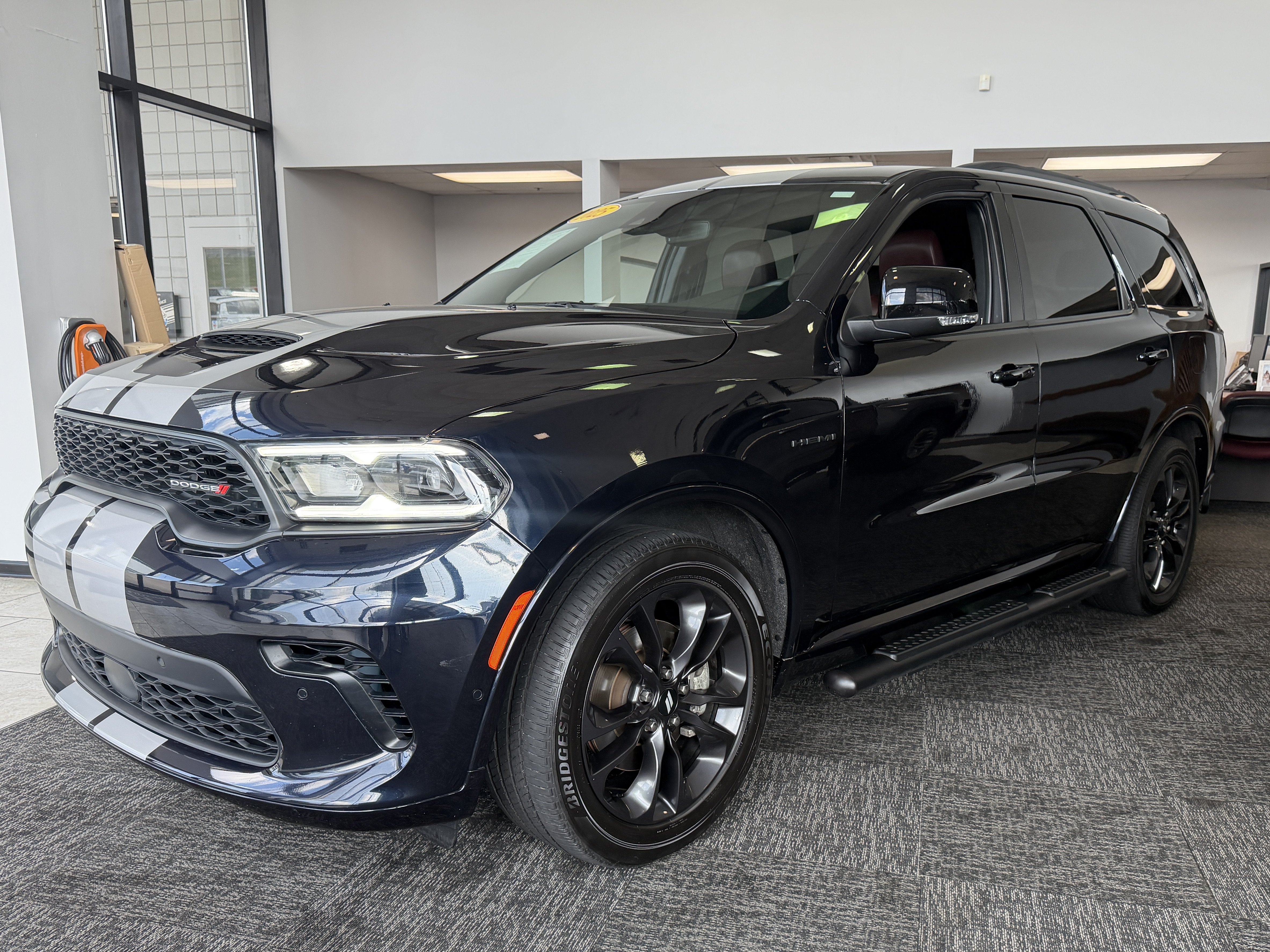 Used 2025 Dodge Durango R/T AWD/4WD image 14