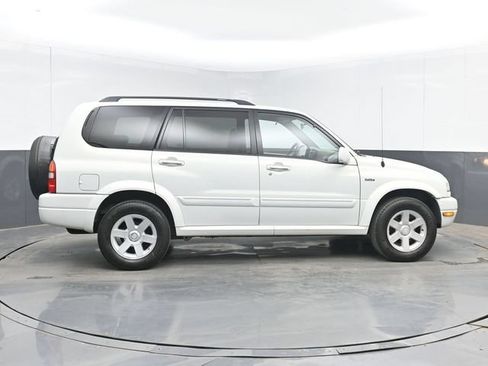 Used 2003 Suzuki XL7 4WD image 15