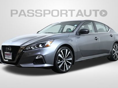 Used 2022 Nissan Altima 2.5 SR