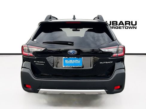Used 2025 Subaru Outback Limited image 7