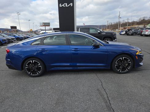 Used 2023 Kia K5 GT-Line w/ GT-Line Premium Package image 2