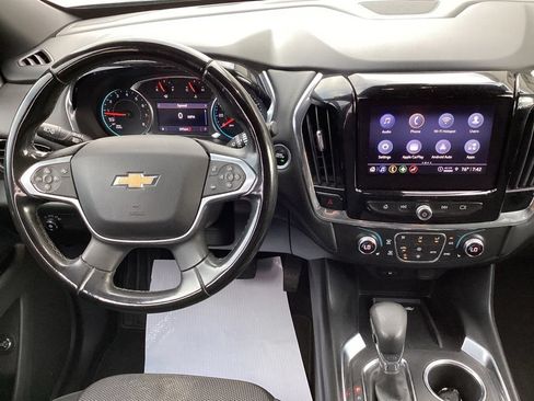 Used 2023 Chevrolet Traverse LT AWD/4WD image 18