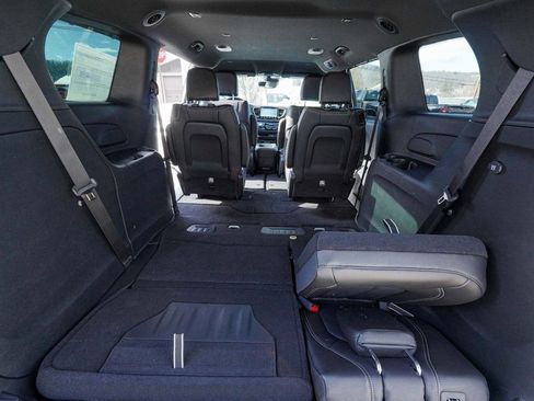 New 2026 Chrysler Pacifica Select image 44